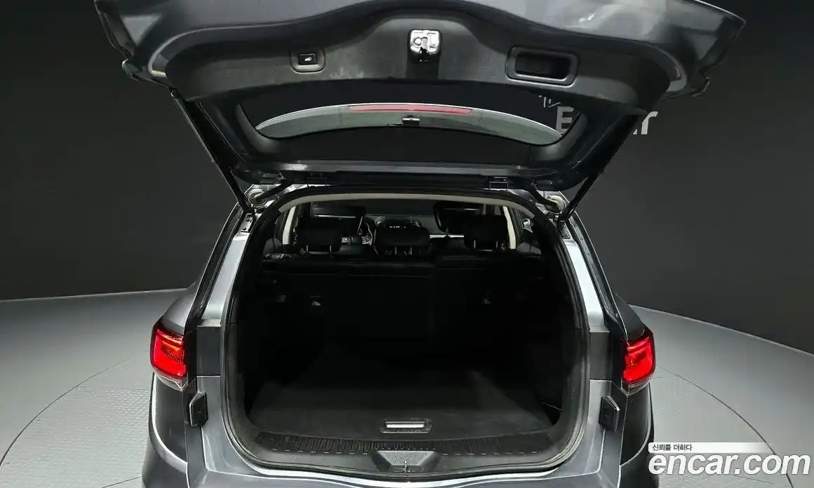 Renault QM6 2021 2.0 Автомат в Москве № 137403, фото 12