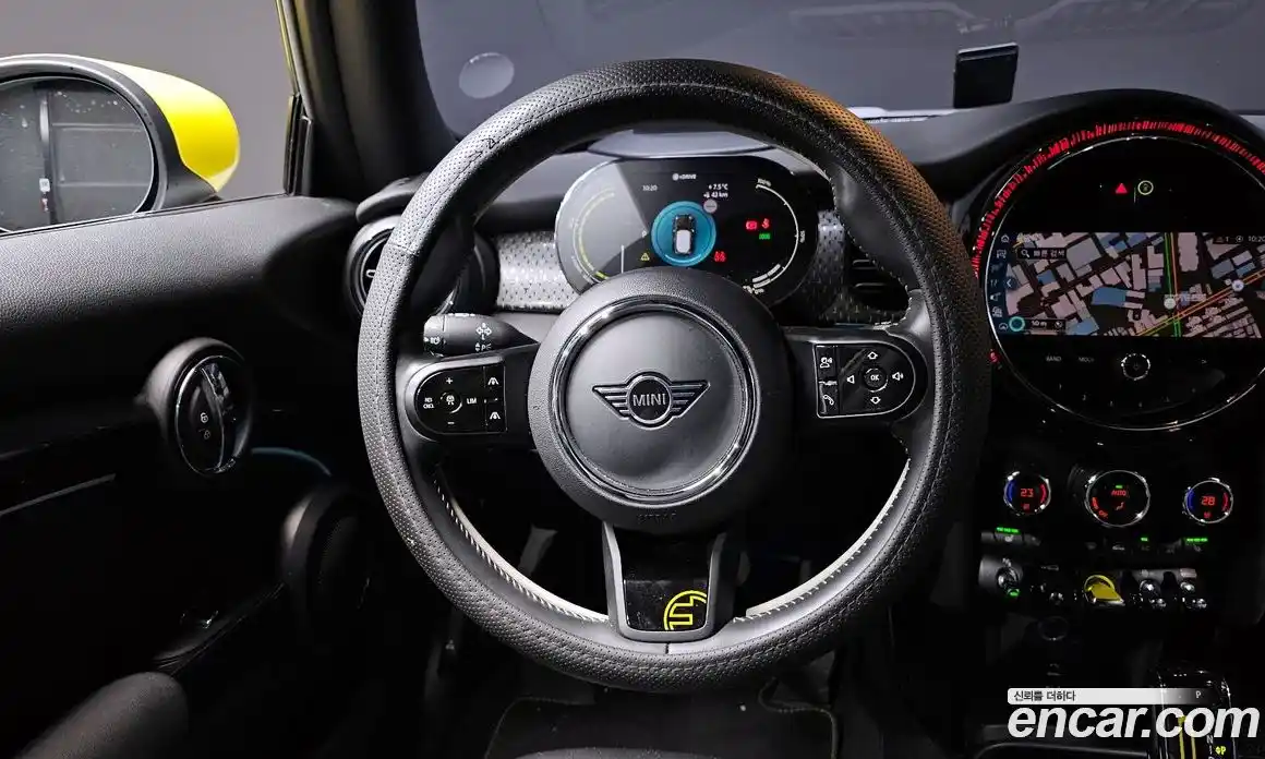 Mini Cooper 2022 Автомат в Москве № 141117, фото 20