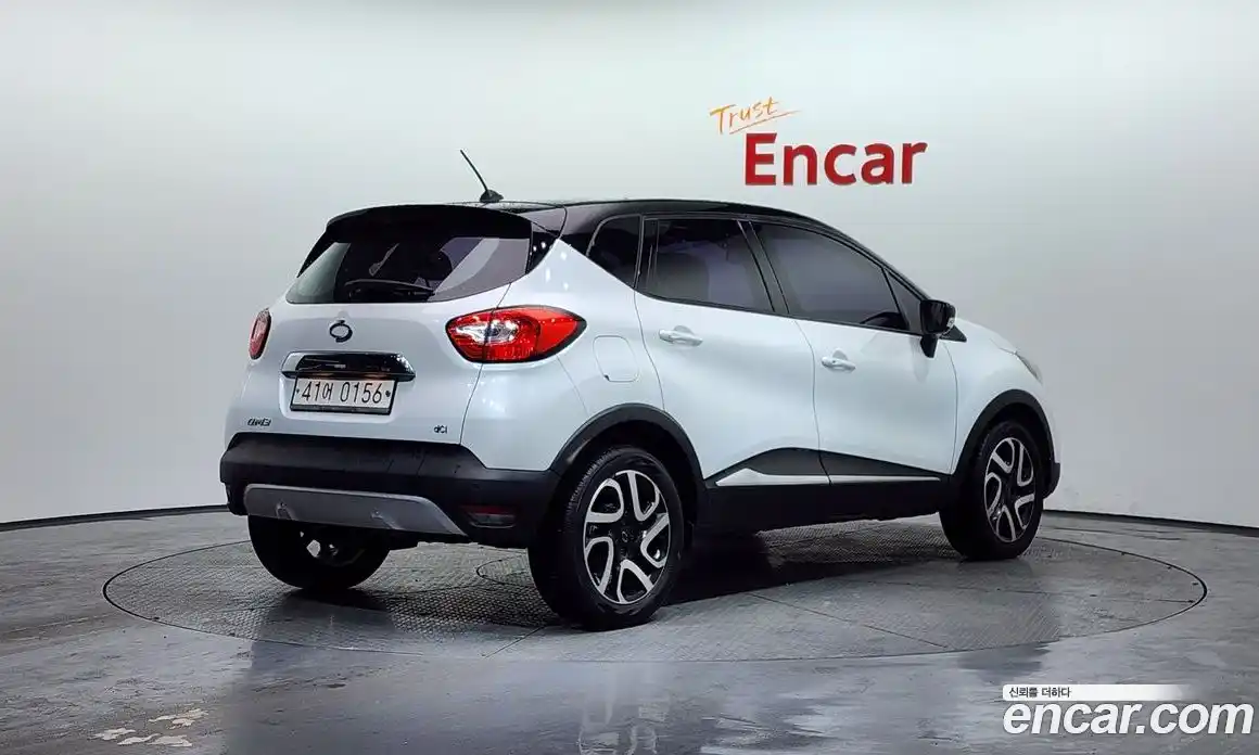 Renault QM3 2017 1.5 Автомат в Москве № 147902, фото 17