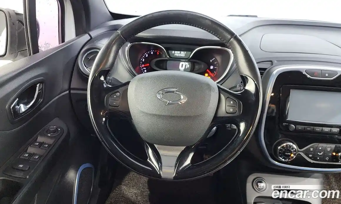 Renault QM3 2017 1.5 Автомат в Москве № 147902, фото 19