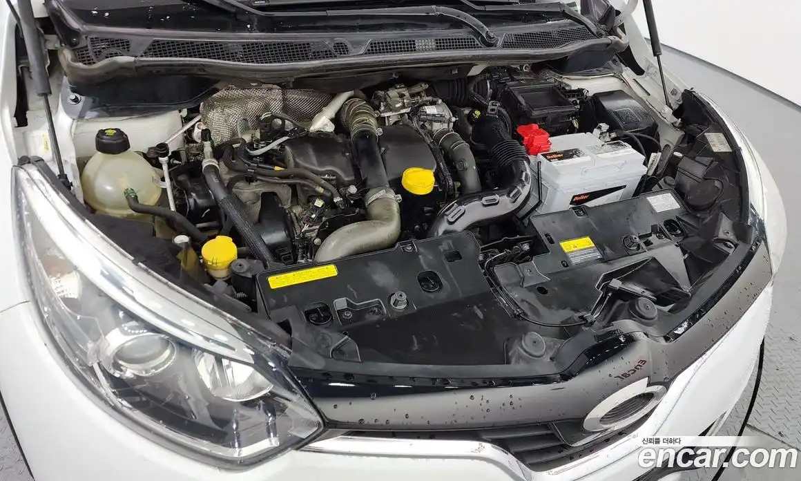 Renault QM3 2017 1.5 Автомат в Москве № 147902, фото 10