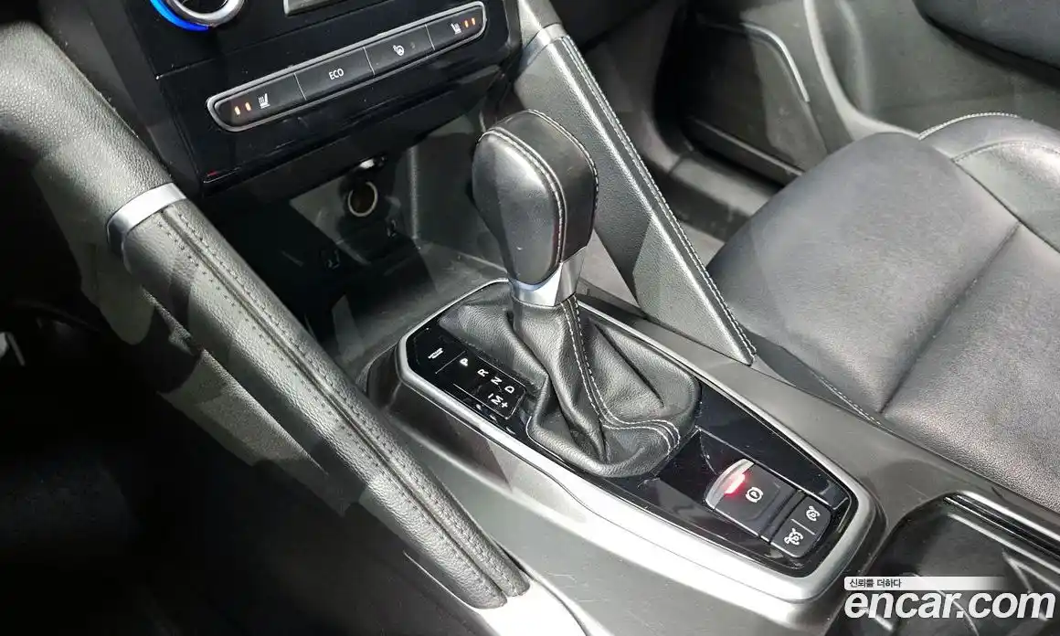 Renault QM6 2023 2.0 Автомат в Москве № 147903, фото 15