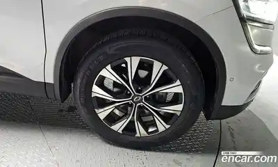 Renault QM6 2023 2.0 Автомат в Москве № 147903, миниатюра 3