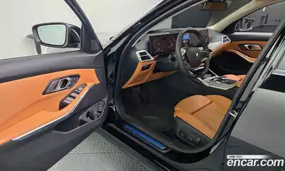 BMW 3-Series 2025 2.0 Автомат в Москве № 153448, миниатюра 8