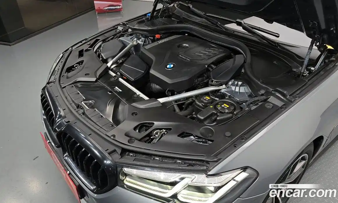 BMW 5-Series 2023 2.0 Автомат в Москве № 157806, фото 4