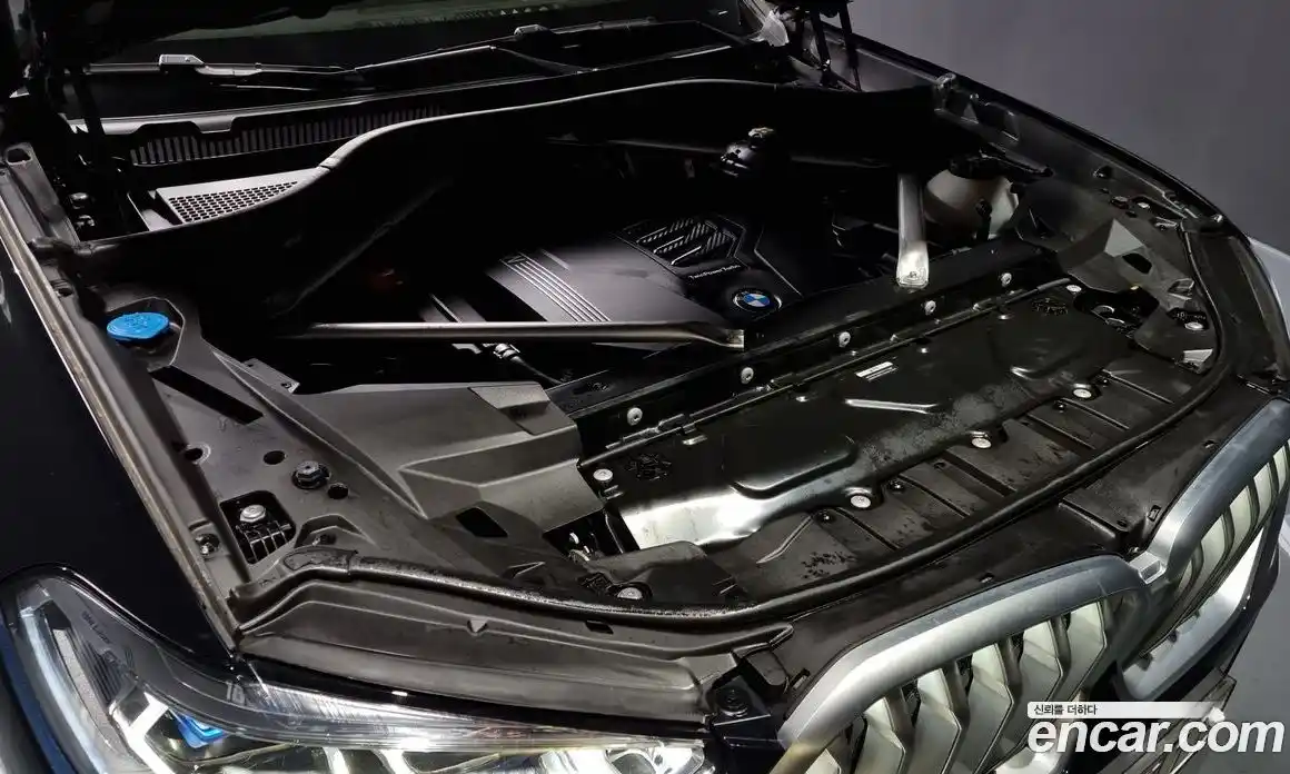 BMW X6 2022 3.0 Автомат в Москве № 158315, фото 3