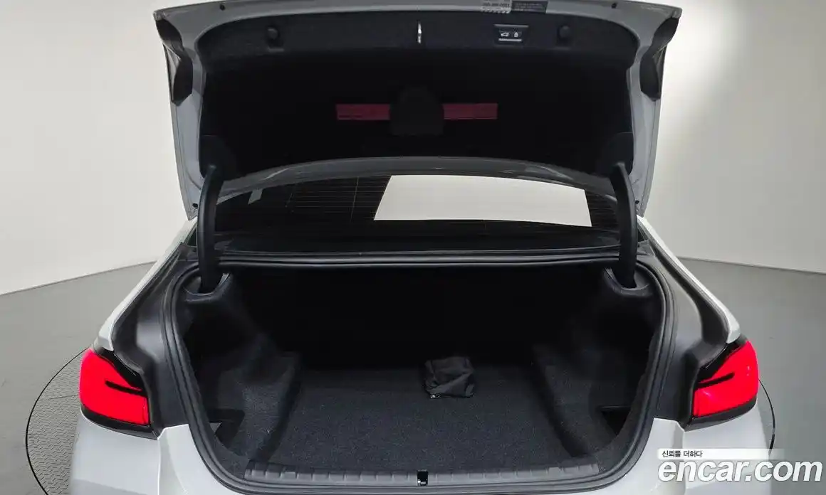 BMW 5-Series 2021 2.0 Автомат в Москве № 158614, фото 17