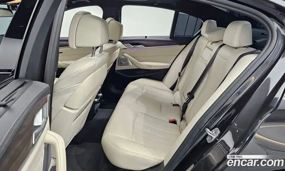 BMW 5-Series 2021 4.4 Автомат в Москве № 158729, фото 15