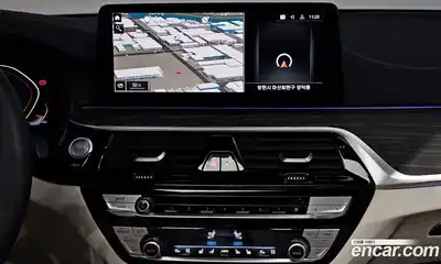 BMW 5-Series 2021 4.4 Автомат в Москве № 158729, миниатюра 7