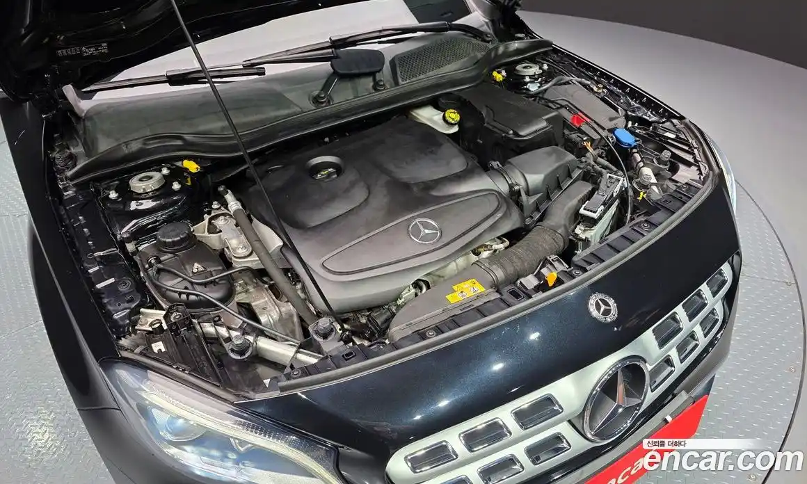 Mercedes-Benz GLA-Class 2019 2.0 Автомат в Москве № 160690, фото 19