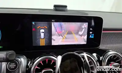 Mercedes-Benz GLB-Class 2020 2.0 Автомат в Москве № 160986, миниатюра 10