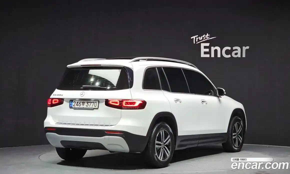 Mercedes-Benz GLB-Class 2021 1.9 Автомат в Москве № 161500, фото 15