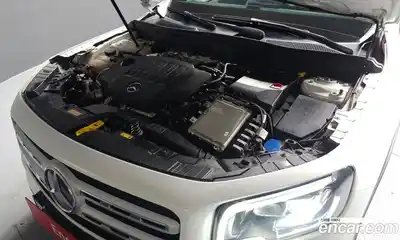 Mercedes-Benz GLB-Class 2021 1.9 Автомат в Москве № 161500, миниатюра 2