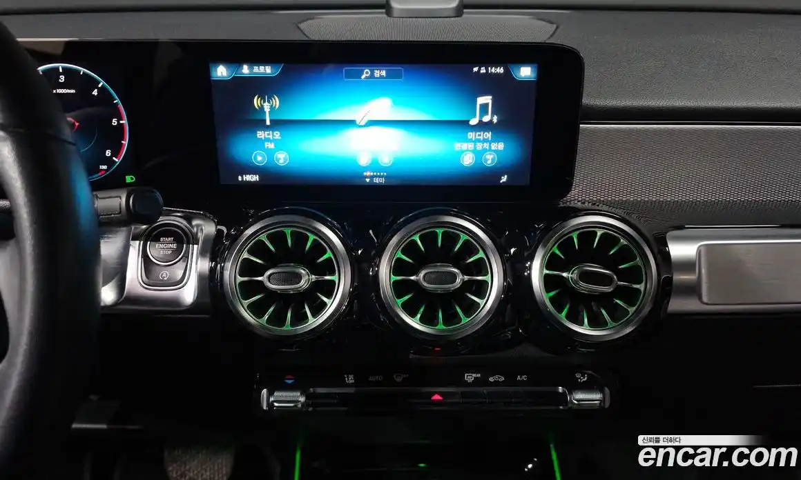 Mercedes-Benz GLB-Class 2021 1.9 Автомат в Москве № 161500, фото 8