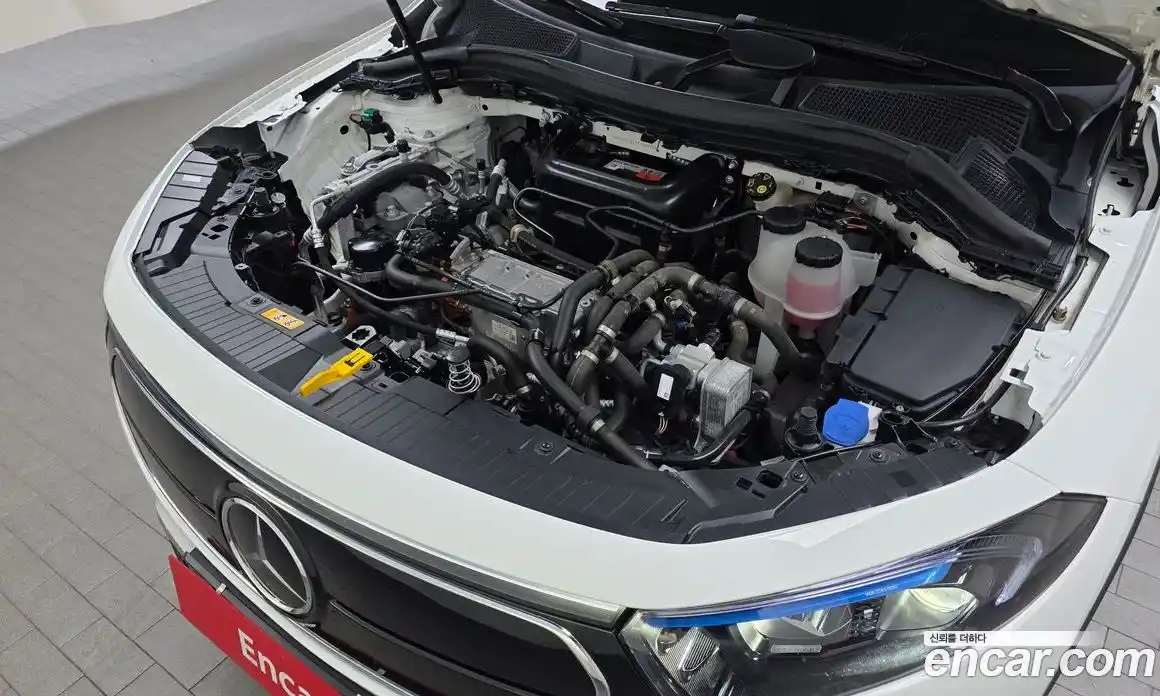 Mercedes-Benz EQA 2021 0.2 Автомат в Москве № 161624, фото 14