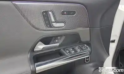 Mercedes-Benz EQA 2021 0.2 Автомат в Москве № 161624, миниатюра 5