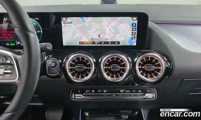 Mercedes-Benz EQA 2021 0.2 Автомат в Москве № 161624, миниатюра 10