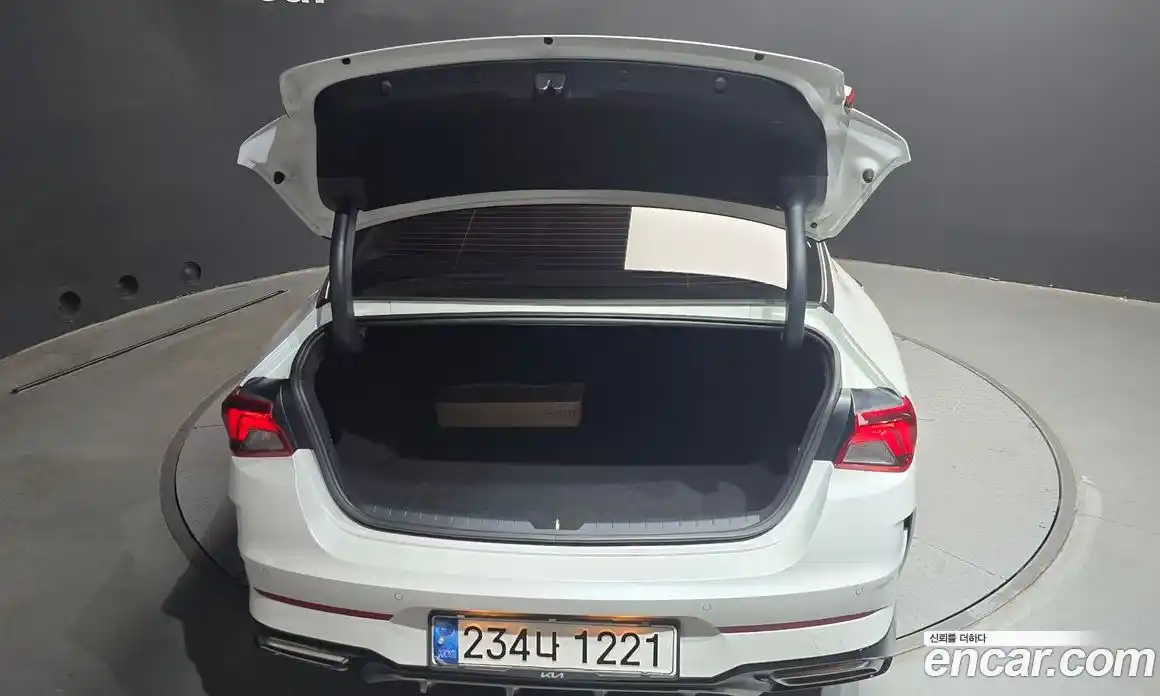 Kia K5 2021 2.0 Автомат в Москве № 16277, фото 9