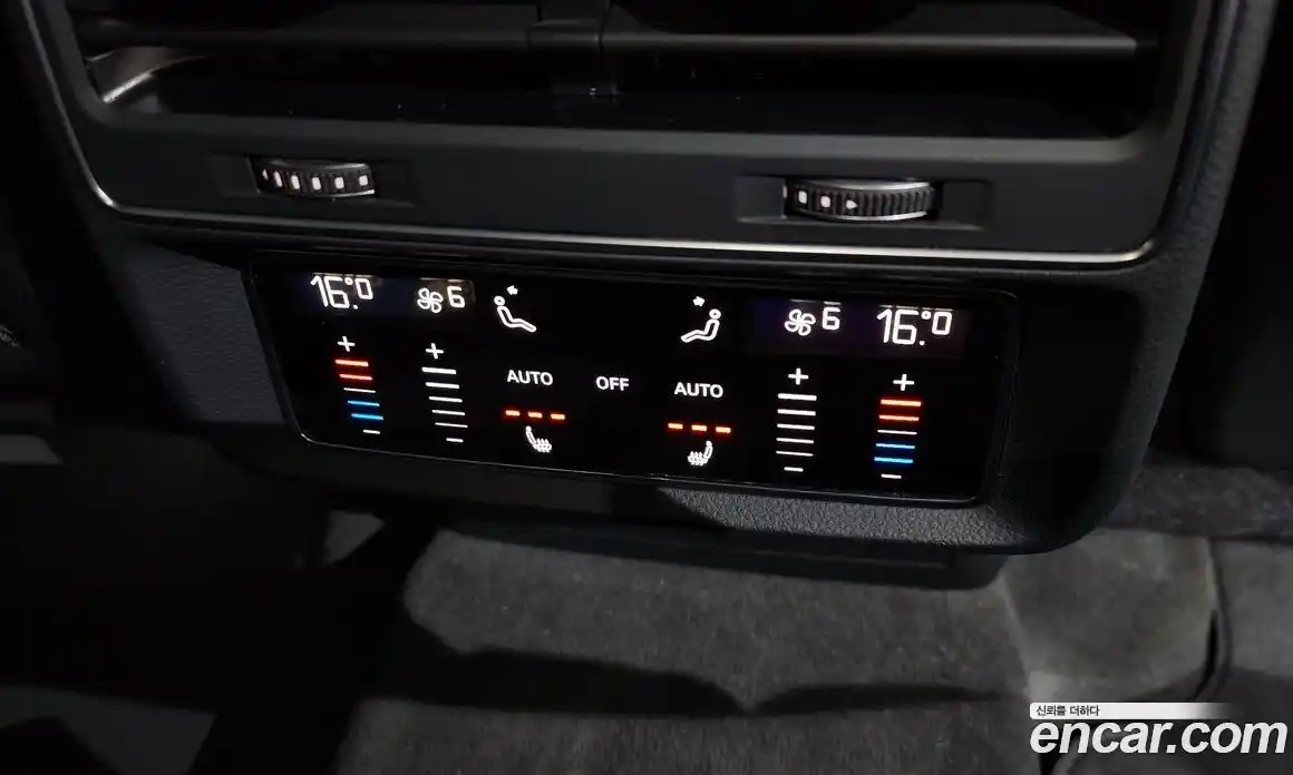 Audi Q8 2021 3.0 Автомат в Москве № 163229, фото 13