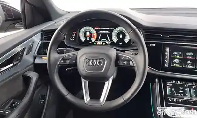 Audi Q8 2021 3.0 Автомат в Москве № 163229, миниатюра 7