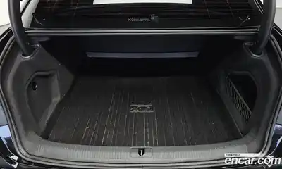 Audi A4 2019 2.0 Автомат в Москве № 163341, миниатюра 3