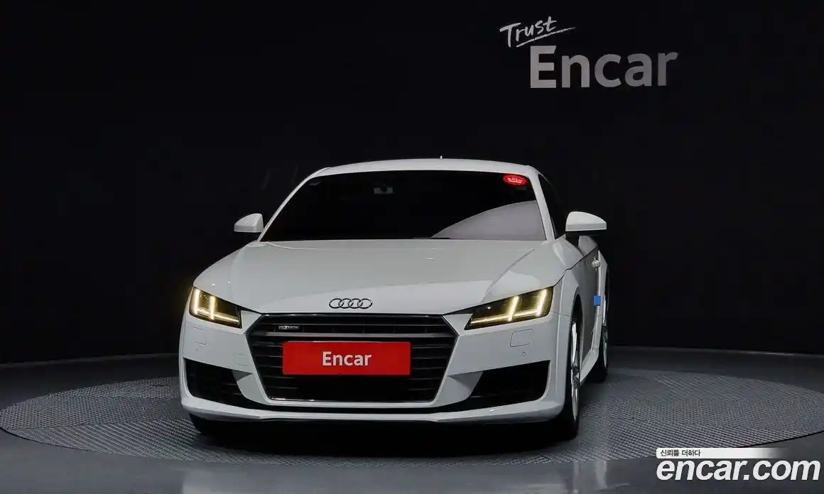 Audi TT 2016 2.0 Автомат в Москве № 163451, фото 5