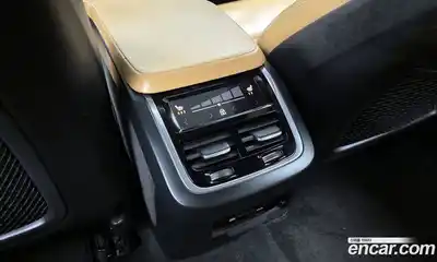 Volvo XC90 2020 2.0 Автомат в Москве № 164466, миниатюра 11