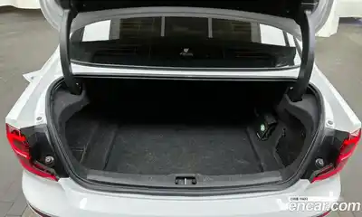 Volvo S60 2020 2.0 Автомат в Москве № 164701, миниатюра 3