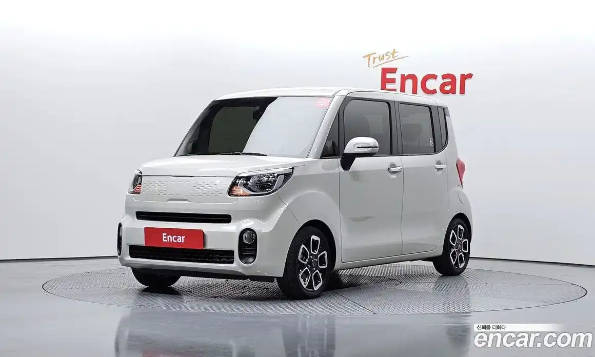 Kia Ray 2022 1.0 Автомат в Москве № 16510, фото 13