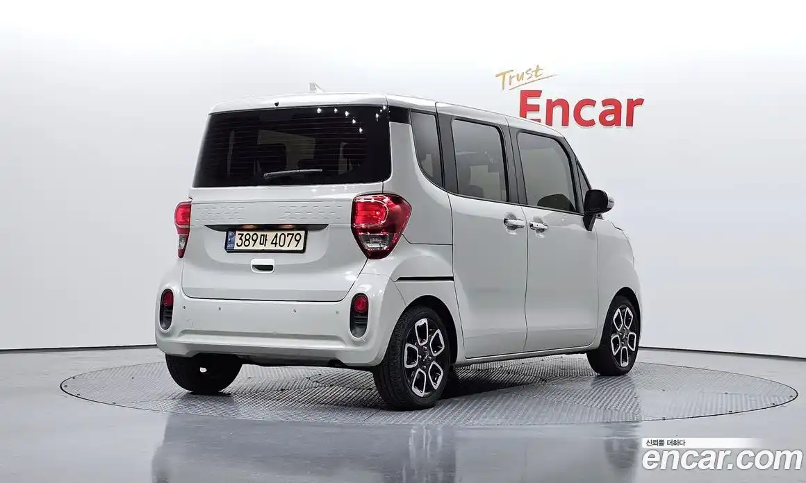 Kia Ray 2022 1.0 Автомат в Москве № 16510, фото 14