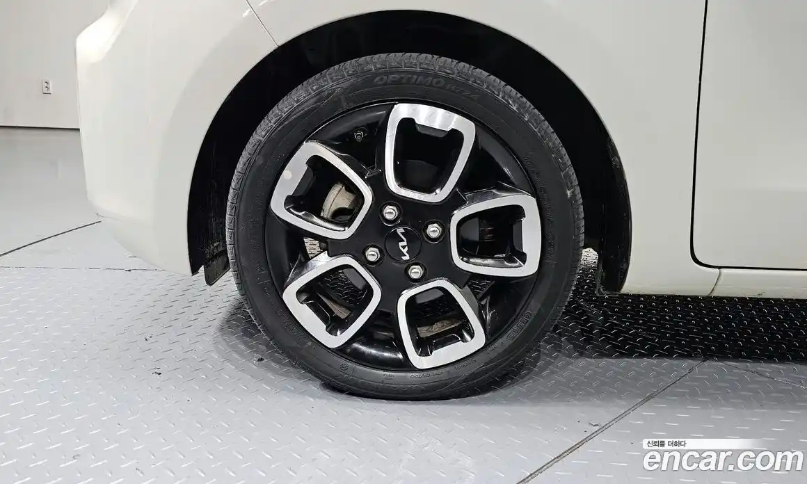 Kia Ray 2022 1.0 Автомат в Москве № 16510, фото 15