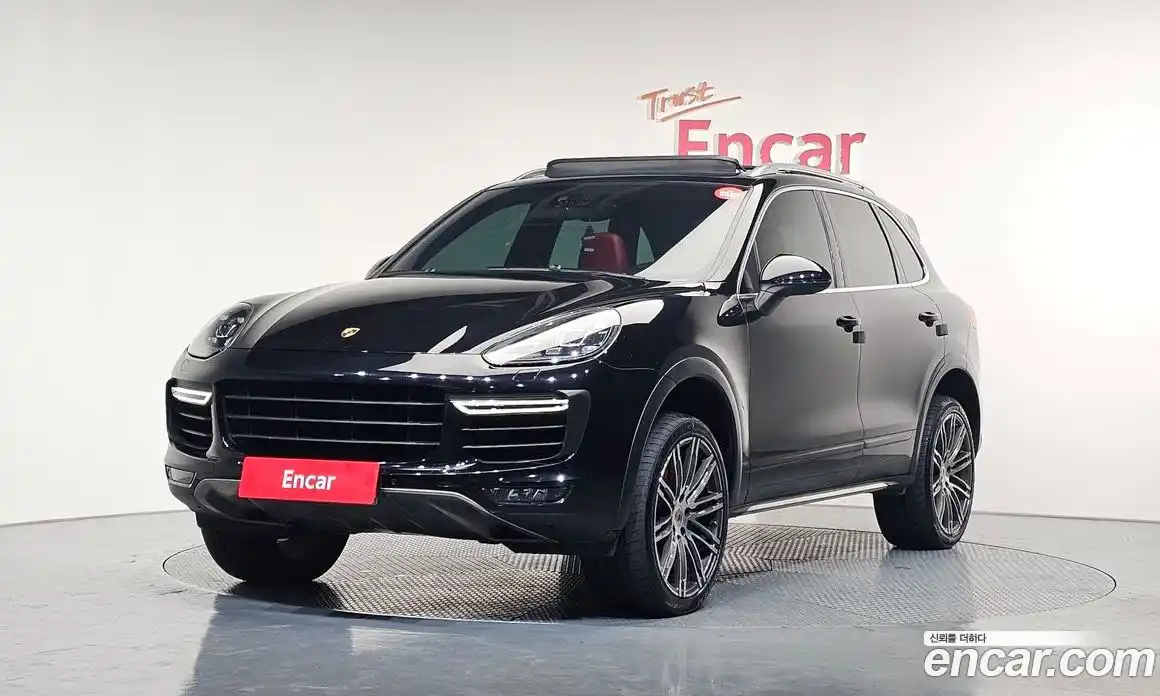 Porsche Cayenne 2015 4.8 Автомат в Москве № 165623, фото 13