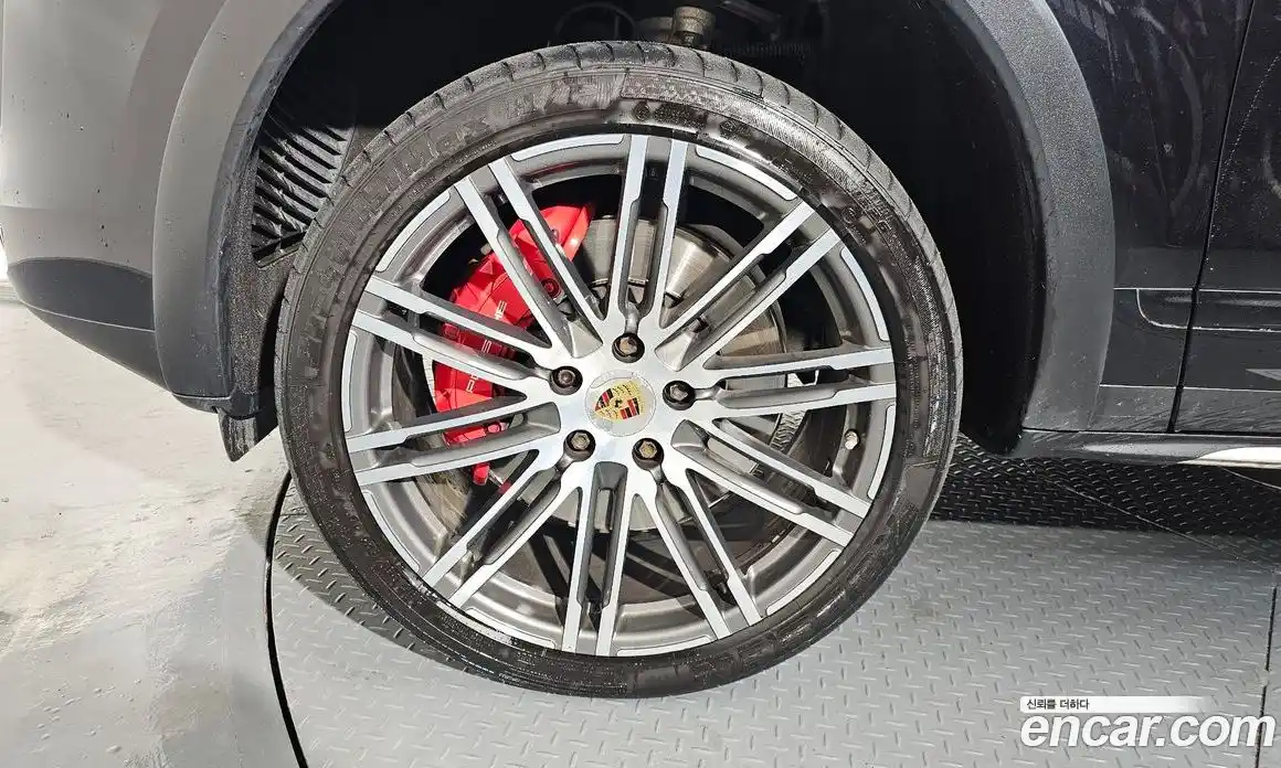 Porsche Cayenne 2015 4.8 Автомат в Москве № 165623, фото 5