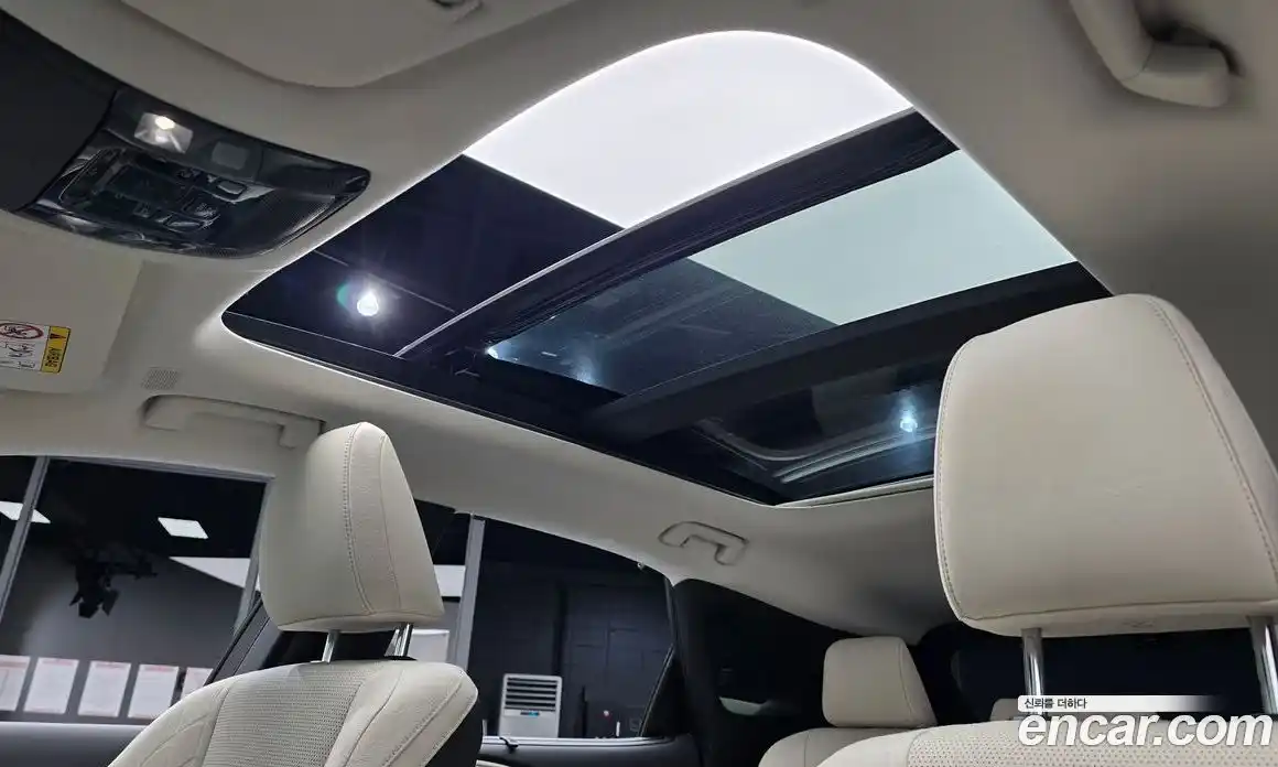 Lexus RX 2024 2.5 Автомат в Москве № 168065, фото 18