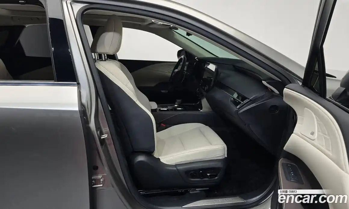 Lexus RX 2024 2.5 Автомат в Москве № 168065, фото 7