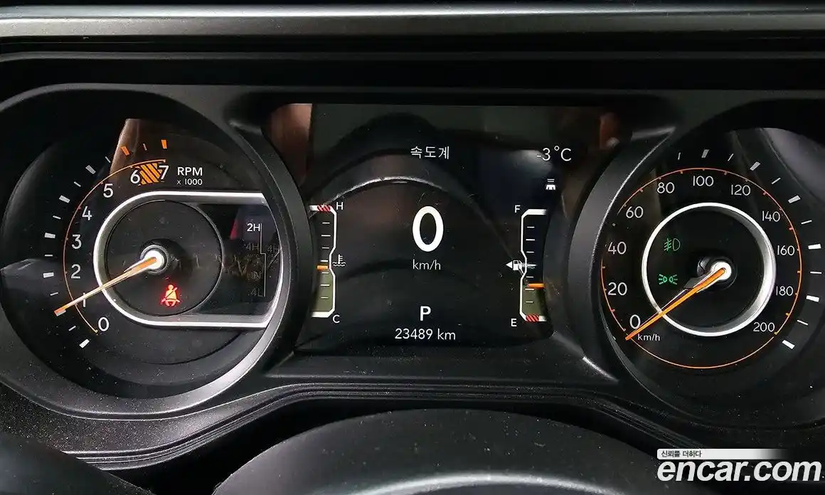 Jeep Wrangler 2024 2.0 Автомат в Москве № 169408, фото 5