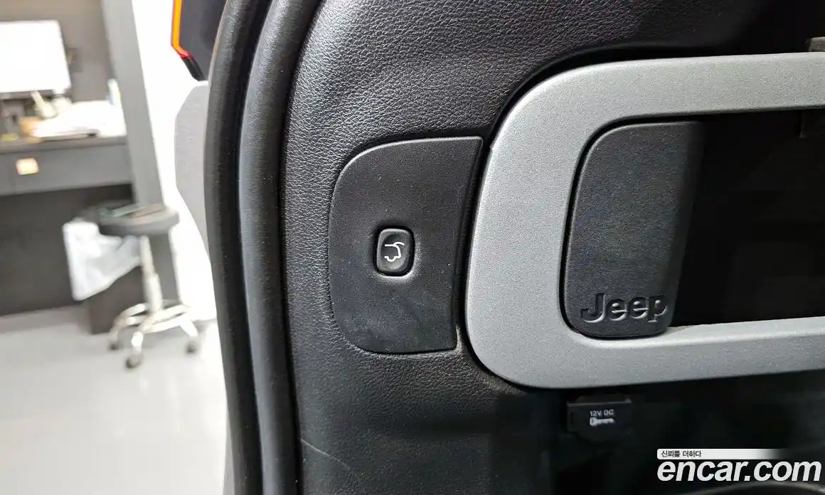 Jeep Cherokee 2015 2.4 Автомат в Москве № 169875, фото 18