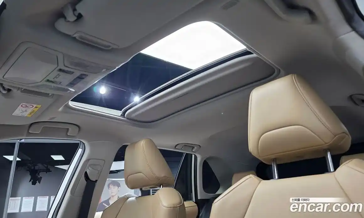 Toyota RAV4 2023 2.5 Автомат в Москве № 170215, фото 20