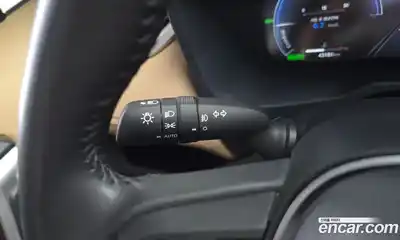 Toyota RAV4 2023 2.5 Автомат в Москве № 170215, миниатюра 3