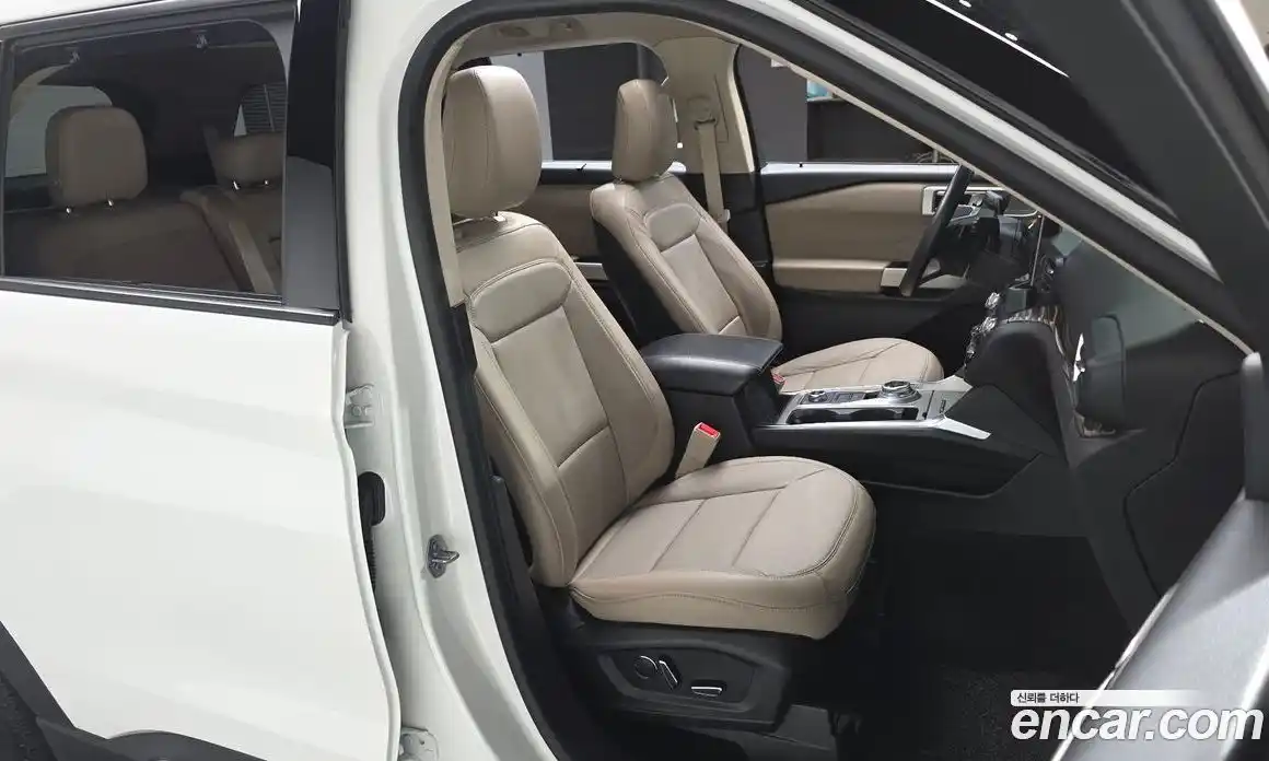 Ford Explorer 2020 3.0 Автомат в Москве № 170969, фото 15