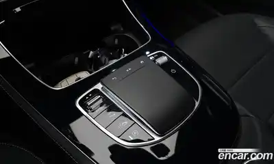 Mercedes-Benz E-Class, 2022