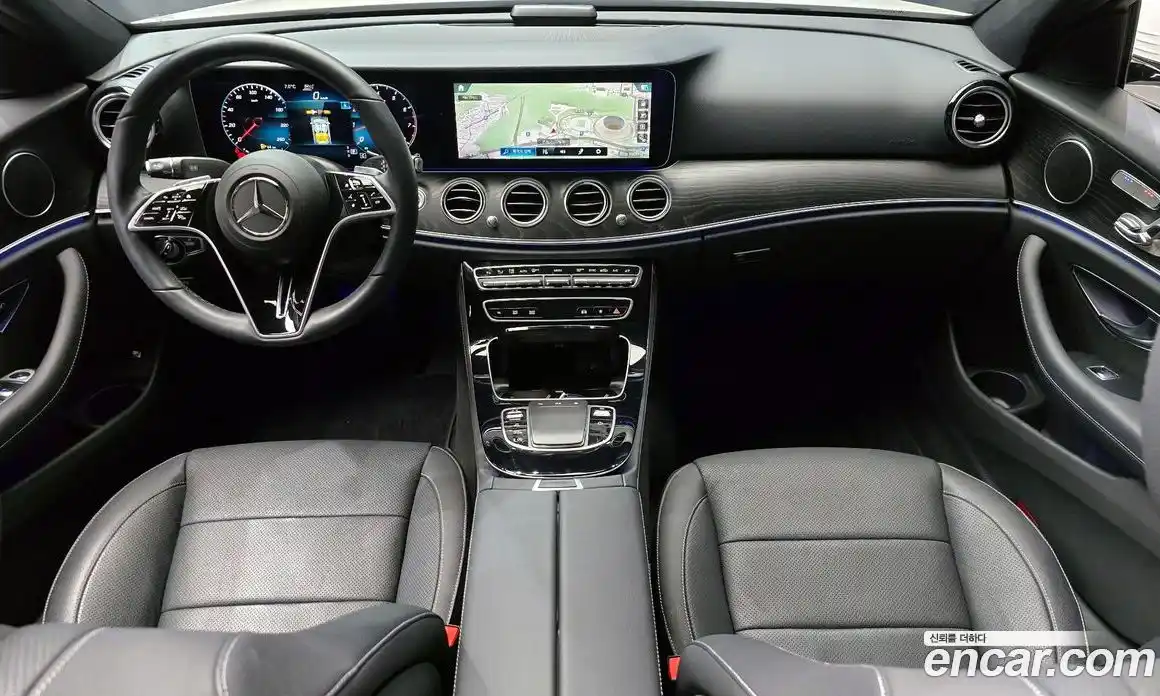 Mercedes-Benz E-Class 2022 2.0 Автомат в Москве № 176648, фото 15