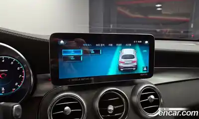 Mercedes-Benz GLC-Class 2023 2.0 Автомат в Москве № 177273, миниатюра 3