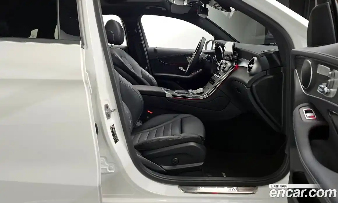 Mercedes-Benz GLC-Class 2023 2.0 Автомат в Москве № 177273, фото 8