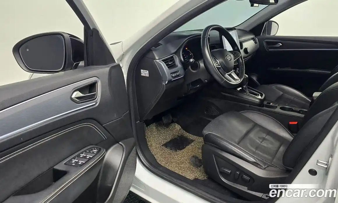 Renault XM3 2022 1.3 Автомат в Москве № 179324, фото 4