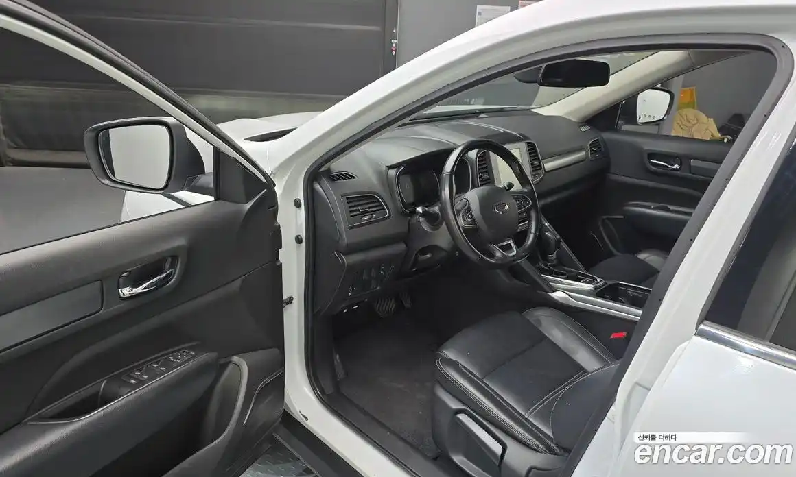 Renault QM6 2023 2.0 Автомат в Москве № 179941, фото 20