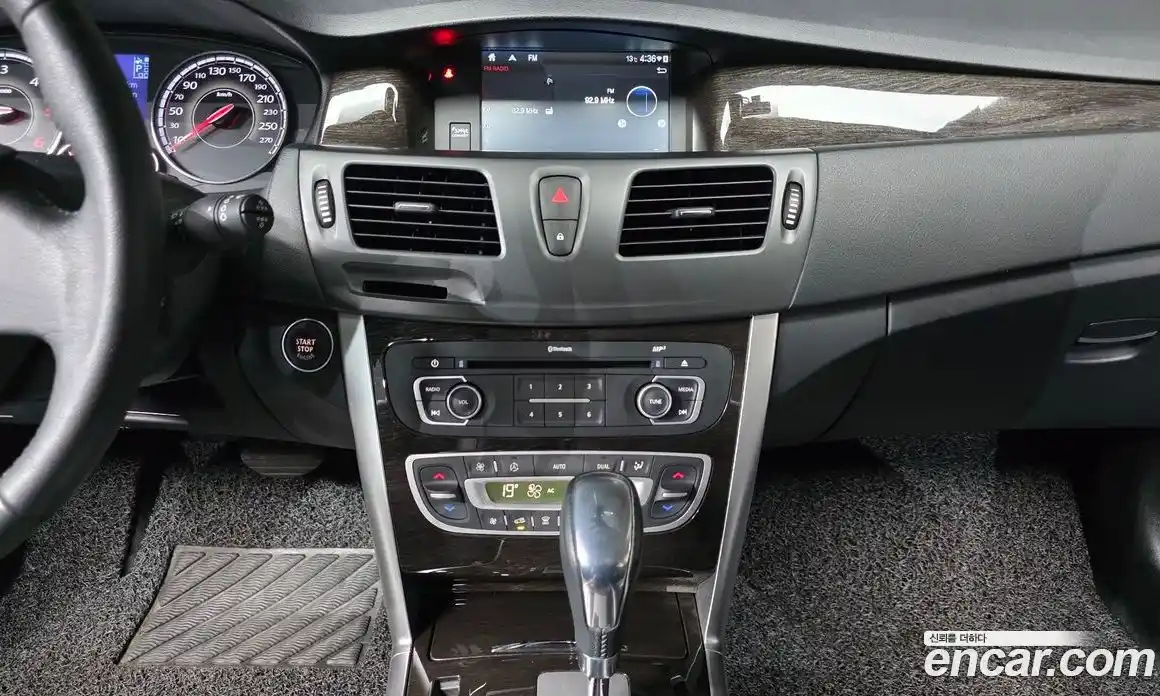 Renault SM5 2015 1.5 Автомат в Москве № 182128, фото 16