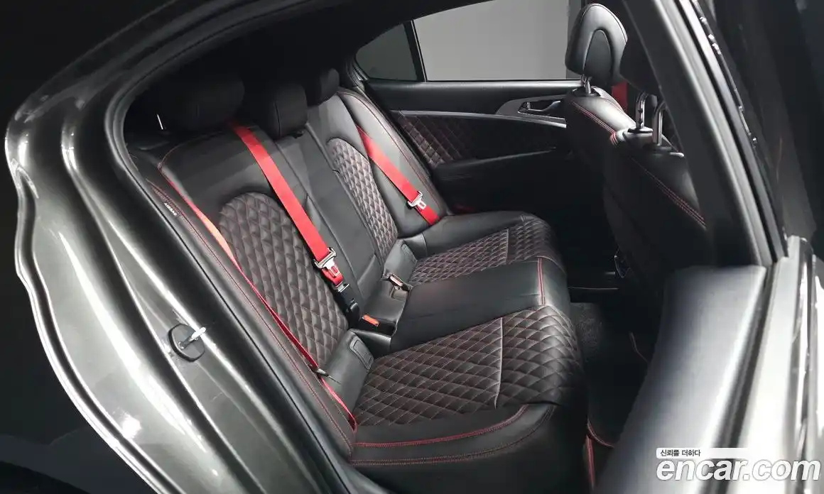 Genesis G70 2023 2.0 Автомат в Москве № 18276, фото 11