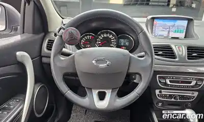 Renault SM3 2012 1.6 Автомат в Москве № 183867, миниатюра 7