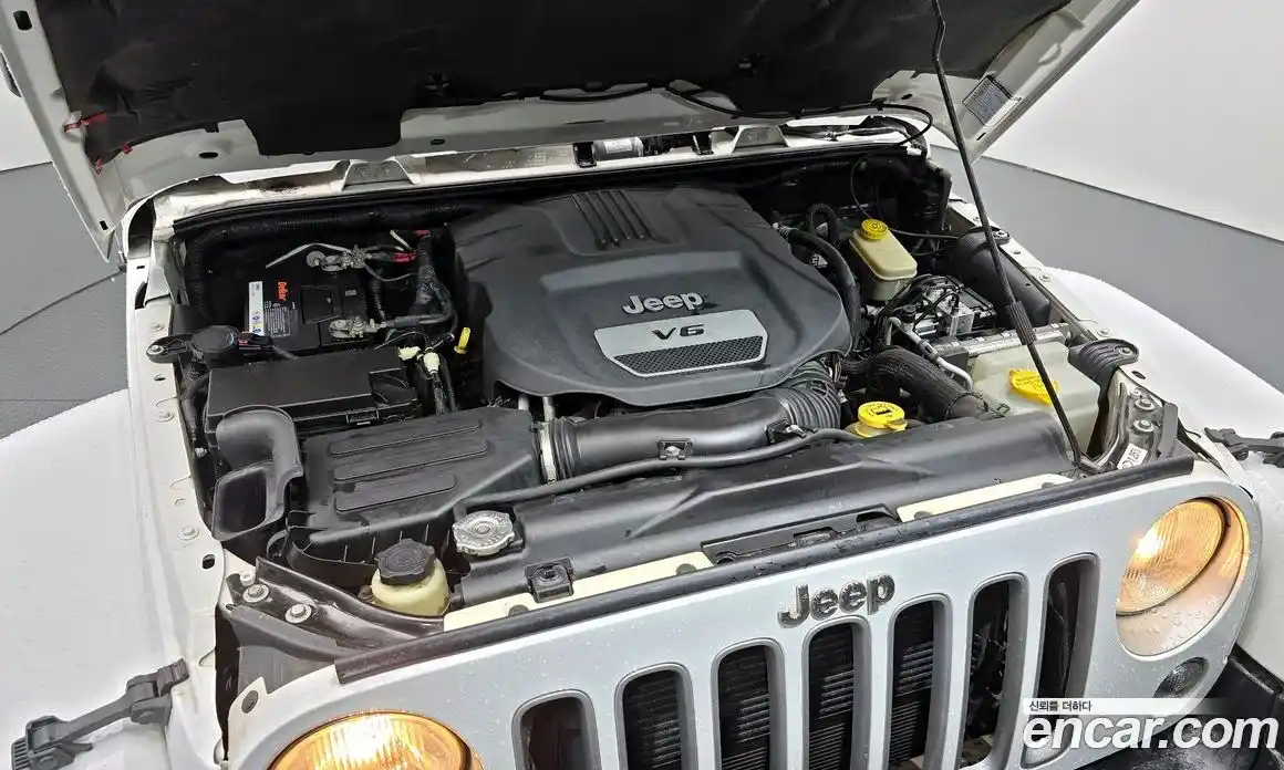 Jeep Wrangler 2016 3.6 Автомат в Москве № 186849, фото 18